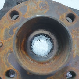 Mozzo fusello anteriore destro DX Alfa Romeo Mito 955 1.6 JTDM 85 KW 2009
