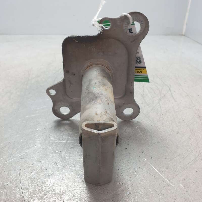 8N0807133 staffa supporto ammortizzatore paraurti Audi TT 8N MK1 1.8 Turbo 20V 225 CV 4X4 2001 anteriore lato sinistro SX
