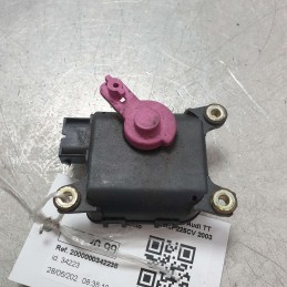 8D2820511C motorino attuatore stufa Audi TT 8N MK1 1.8 T 20V quattro roadster 225CV 2003 riscaldamento abitacolo