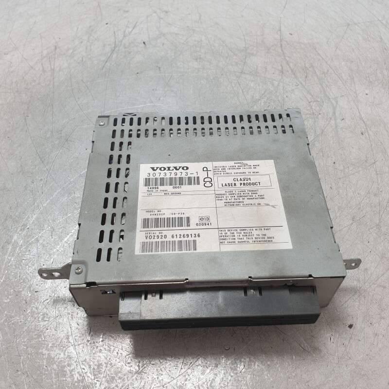 30737973-1 autoradio stero lettore CD Volvo XC90 2.4 D 2004
