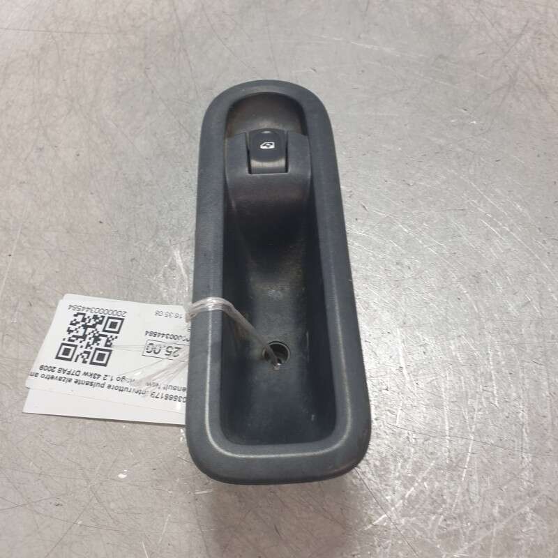 8200356517B Interruttore pulsante alzavetro ant dx Renault New Twingo 1.2 43kw D7FA8 2009