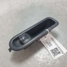 8200356517B Interruttore pulsante alzavetro ant dx Renault New Twingo 1.2 43kw D7FA8 2009