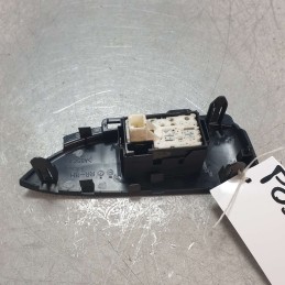 74271-47060 Interruttore pulsante alzavetro post dx Toyota Prius XW30 Ibrid 1.8 HSD 73 KW 99 CV 2009-15
