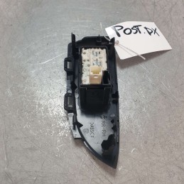 74271-47060 Interruttore pulsante alzavetro post dx Toyota Prius XW30 Ibrid 1.8 HSD 73 KW 99 CV 2009-15