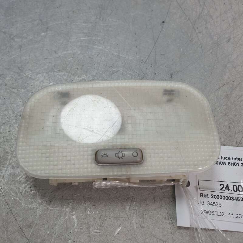 Plafoniera luce interno abitacolo Citroen C3 1.4HDI 50KW 8H01 2014
