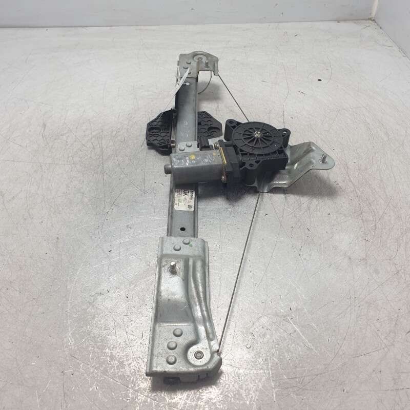 807209299R Motorino alzavetro alzacristalli ant dx Renault Clio 2014