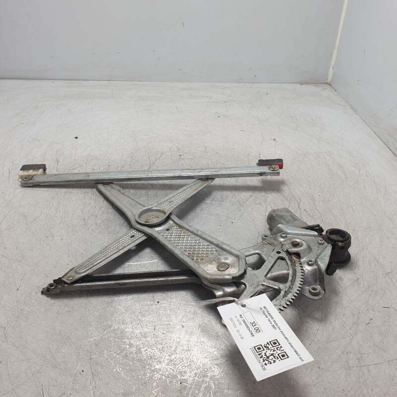 85710-52030 Motorino alzavetro alzacristalli ant dx Toyota Yaris 2001