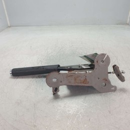 98062965zd Leva freno a mano di stazionamento Peugeot 208 1.4d 50kw 8H01 2014