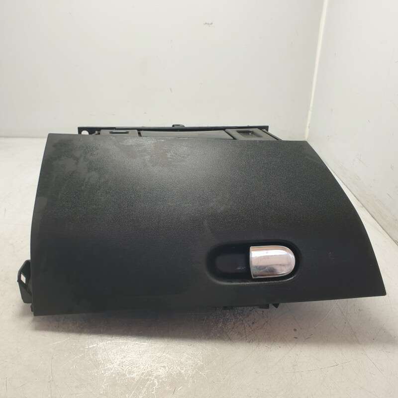 735428801 Vano portaoggetti cassetto cruscotto Lancia Delta 3° serie 1.6 MJT 88 KW 2010