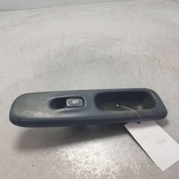 7700832376 Interruttore pulsante alzavetro ant dx Renault Twingo 