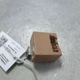 MD369969 centralina relè sensore livello olio motore Mitsubishi Pajero V60 3.2 DiD 118Kw 2002 Denso 5pin