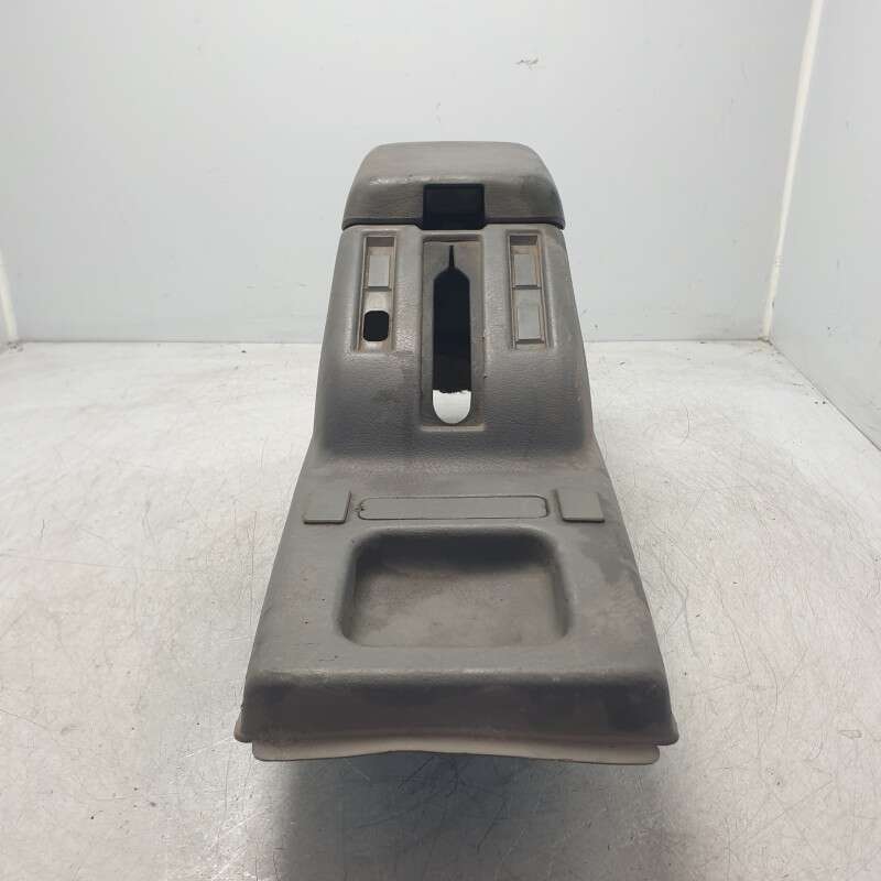 96901-0F-010 tunnel bracciolo centrale Nissan Terrano II 2.7 TD 4X4 1997