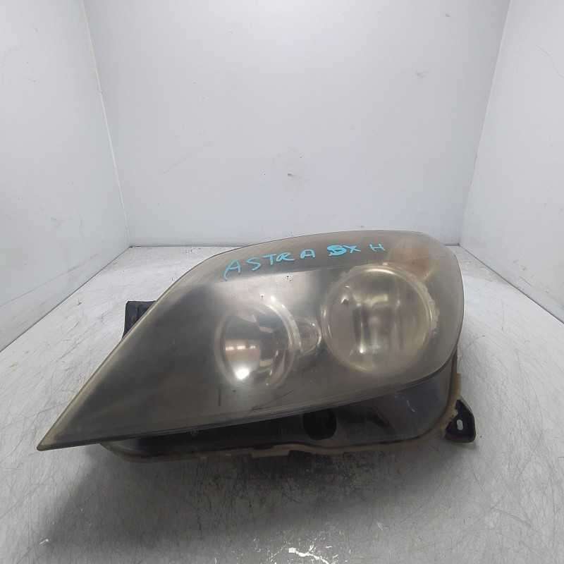 24451032 faro fanale proiettore Opel Astra H 2005 anteriore sinistro SX Hella da lucidare