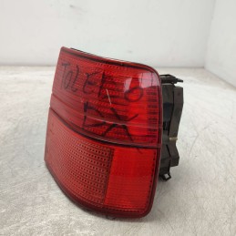 1L0945112E faro fanale stop Seat Toledo 1L 1991-98 posteriore destro esterno Hella