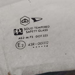 613647 vetro scendete anteriore destro DX Piaggio Porter pick up 235 1.0 B 33 KW 1994