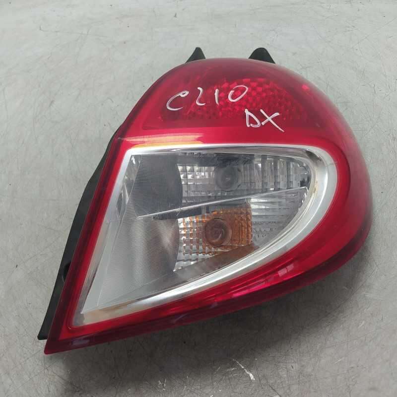 8200886946 faro fanale stop Renault Clio MK3 2009-12 posteriore destro DX