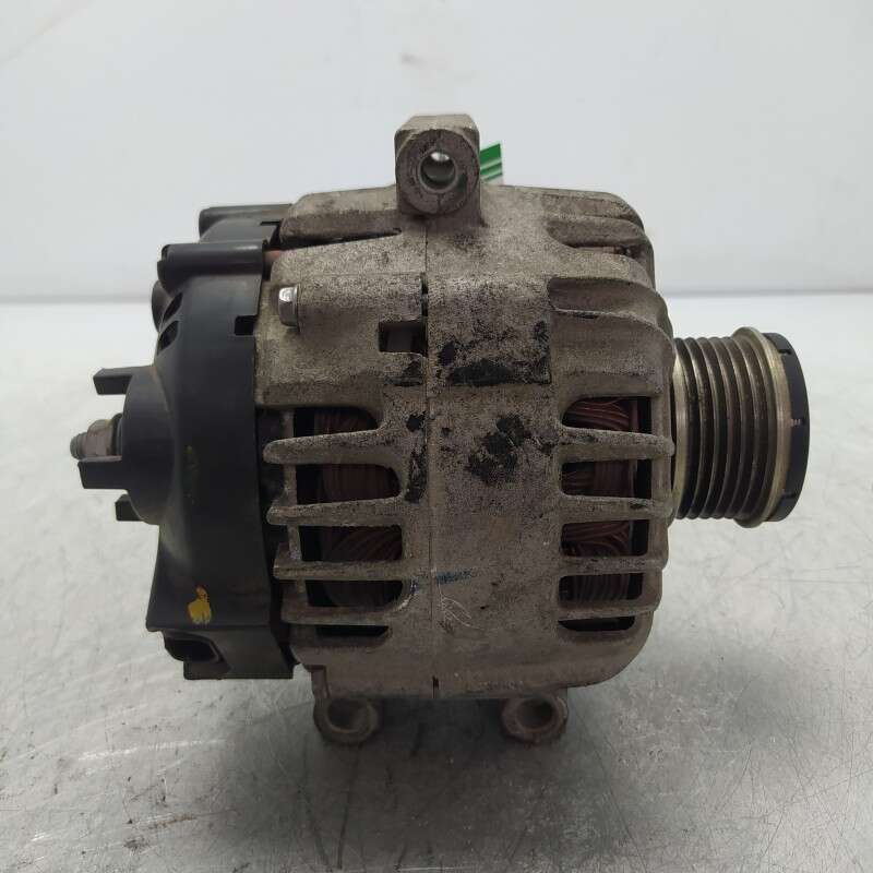 13505392 alternatore generatore elettrico Opel Corsa D 1.4 66 KW 2006-14 140A Valeo