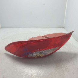 D65151150 Stop fanale faro luci posteriore dx Mazda 2 2010 danneggiato mascherina superiore