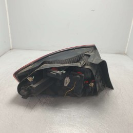 6351GC stop fanale posteriore Peugeot 407 1.6 HDI 2006 lato destro DX massa modificata