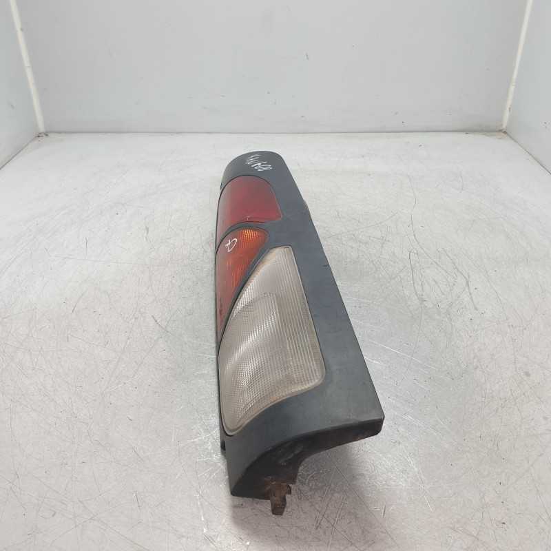 7700308718 Stop fanale faro luci posteriore dx Renault kangoo 1997-07 scheggiato
