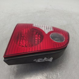 62408 Yorka faro fanale stop VW Polo 9N 2001-05 posteriore sinistra SX un gancio supporto danneggiato