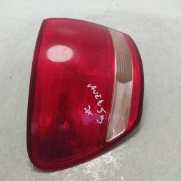 8156144090 Stop fanale posteriore SX Toyota Avenis Verso 2001