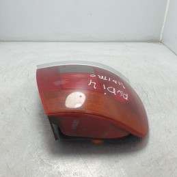 8D0945095A FANALE STOP POSTERIORE SX SINISTRO AUDI A4 MK1 B5 cover danneggiata