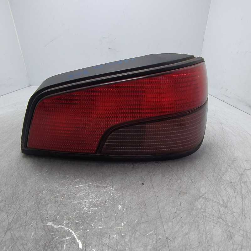 635195 faro fanale stop Peugeot 306 5P 1993-00 posteriore DX destro