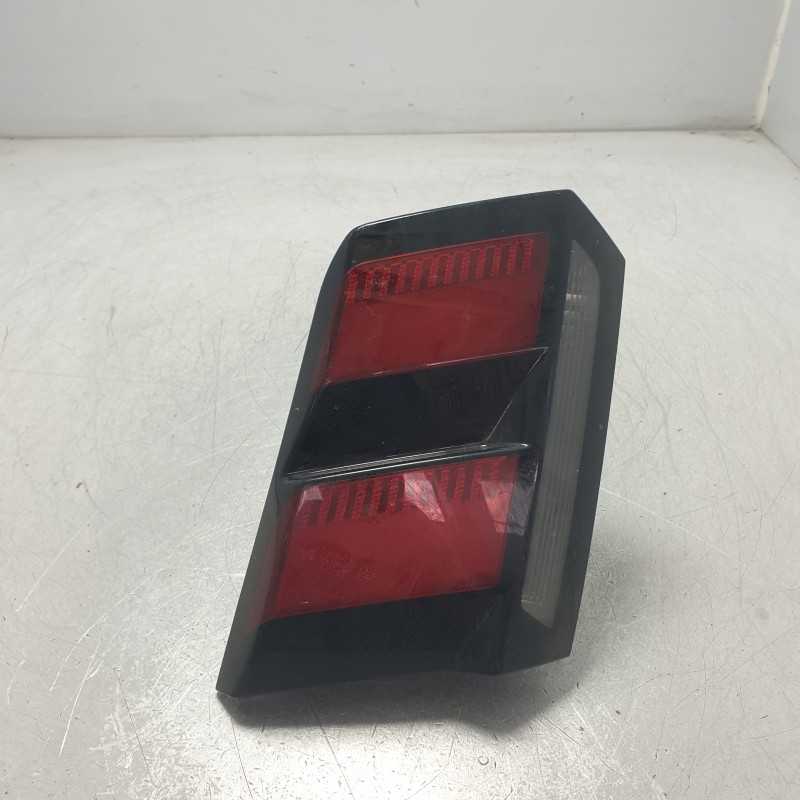 9810477880 fanale faro stop Peugeot 3008 2016-20 posteriore SX interno fumè