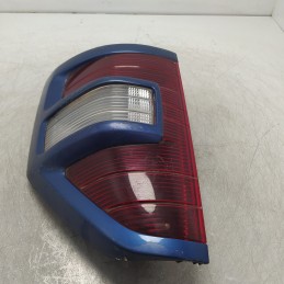 7440 faro fanale stop Mitsubishi Pajero V60 1999-06 posteriore DX destro cornice blu