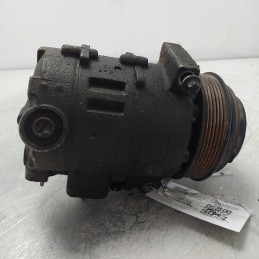 0002306811 compressore clima A/C Mercedes classe M270 W163 TD 2.7 120KW 163CV 4X4 2001 aria condizionata