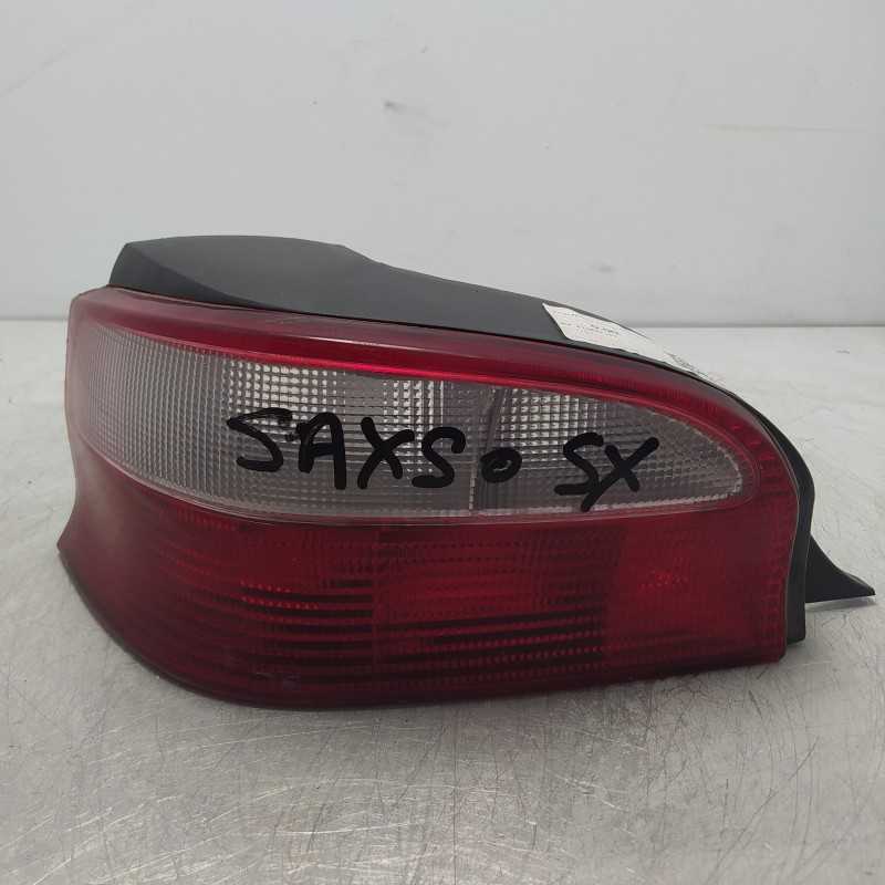 6350L8 FARO FANALE STOP CITROEN SAXO 1999-02 POSTERIORE SX SINISTRO LEGGERO GRAFFIO LATO INFERIORE