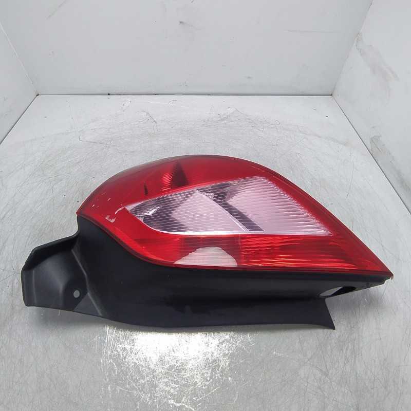 8200073237E FARO FANALE STOP RENAULT MEGANE MK2 2002-10 POSTERIORE DX DESTRO VALEO