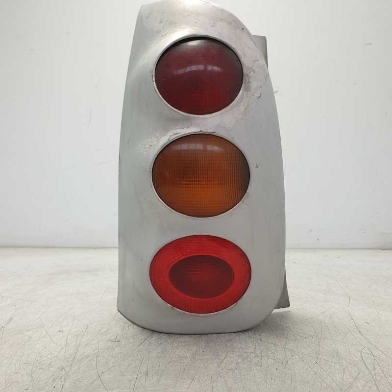 0013202V001C99Y00 faro fanale stop Smart W450 Fortwo 2000-07 posteriore SX sinistro cornice grigia