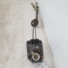 9654072180 torretta leva cavi cambio 5 marce Peugeot 207 1.4hdi 2005