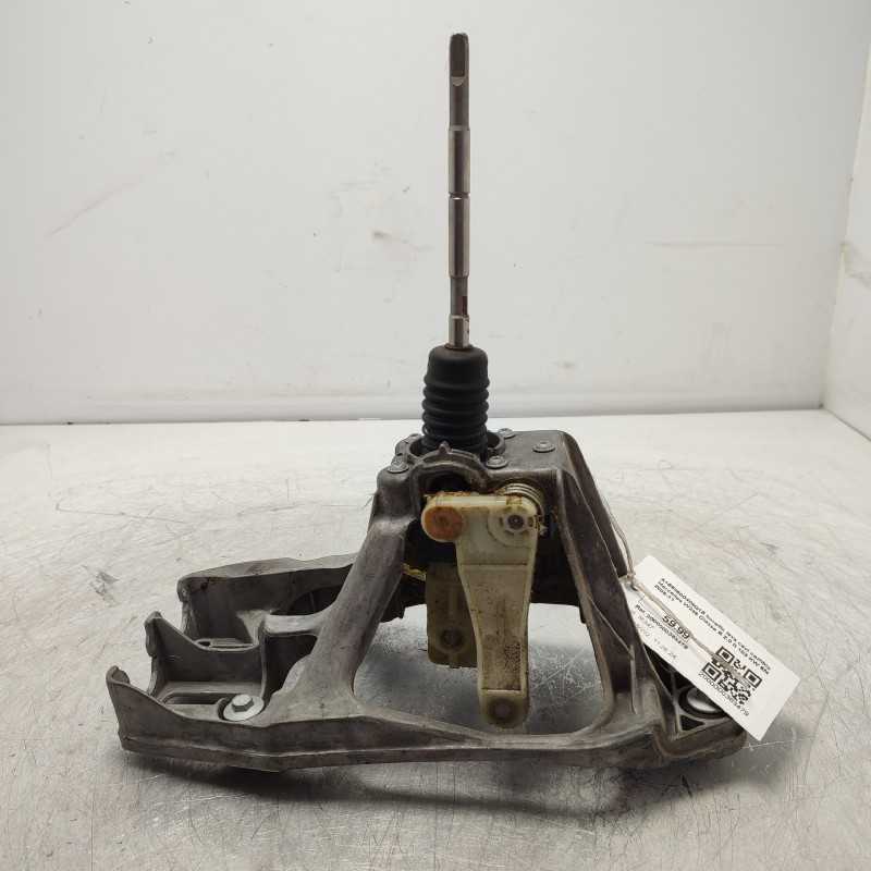 A1693600409Q15 torretta leva cambio Mercedes W245 Classe B 2.0 D 103 KW 6M 2005-11