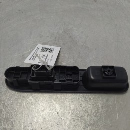 6554QK pulsantiera interruttore alzavetro Peugeot 207 1.4 8V 54 KW 5P GPL 2009 anteriore DX destro