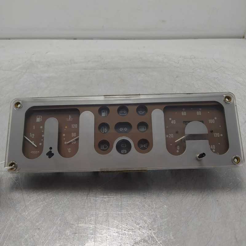 393.807.06 quadro strumenti contachilometri Innocenti Mini 650cc 23 KW 1987 Jaeger