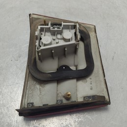7780140 faro fanale stop Lancia Kappa 2.4 JTD 1998-02 post DX interno