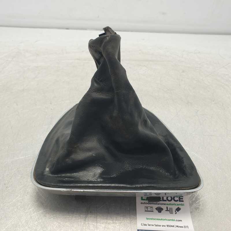 735440769 Cuffia leva cambio manuale Fiat Bravo 198 1.6 2007-14