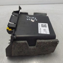 29491937 cassetto vano portaoggetti Volvo V50 2.0 D 100 KW 6M 2005