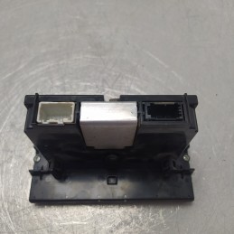 30679647 schermo display computer di bordo Volvo V50 2.0 D 100 KW 6M 2005