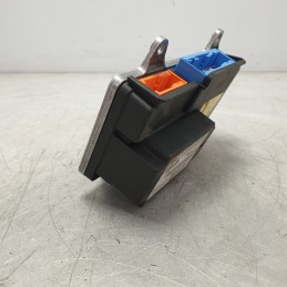 30724652 centralina sensore airbag Volvo V50 2.0 D 100 KW 6M 2005 Temic