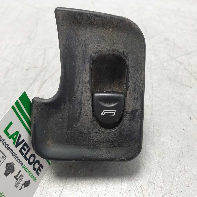 735263170 pulsante interruttore alzavetro Alfa Romeo 147 (937) 1.9 JTD 2000-10 post DX