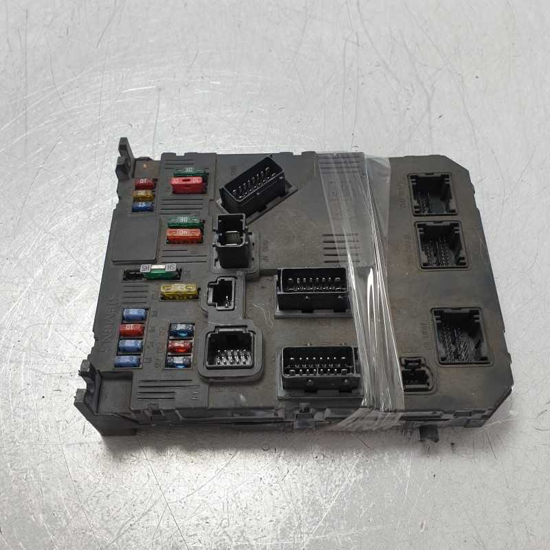 S118085300 Body computer scatola portafusibili Citroen C2 1.1benz 44kw HFX 2004