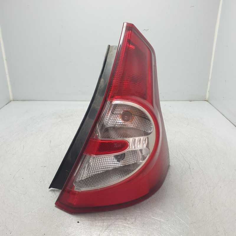 8200734824 Stop fanale luci post dx Dacia Sandero 1.4 b/gpl 55kw K7J A7 2010