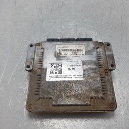 8200166362 Centralina ecu motore Renault Megane 1.9d 75kw F9Q K7 2002 0281010819