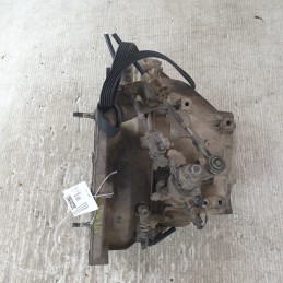 8400822680 Scatola del cambio manuale 6m Alfa Romeo 166 2.4d 110kw 150cv 841C0000 2003 1 supporto bullone rotto