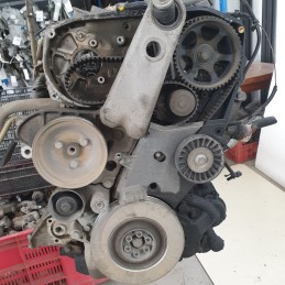Motore completo solo di iniettori Alfa Romeo 166 2.4d 110kw 150cv 841C0000 2003 impianto bosch