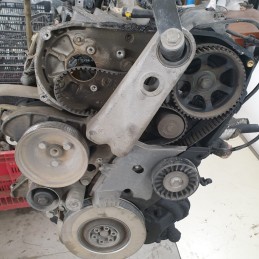 Motore completo solo di iniettori Alfa Romeo 166 2.4d 110kw 150cv 841C0000 2003 impianto bosch